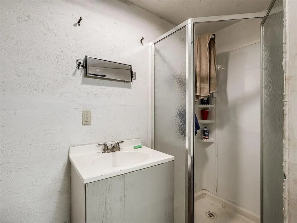 Photo 35 — 12 SE 19th Street, Oklahoma City, OK 73129