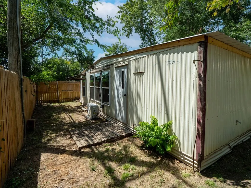 Photo 19 — 420 W Johnson Street, Norman, OK 73069