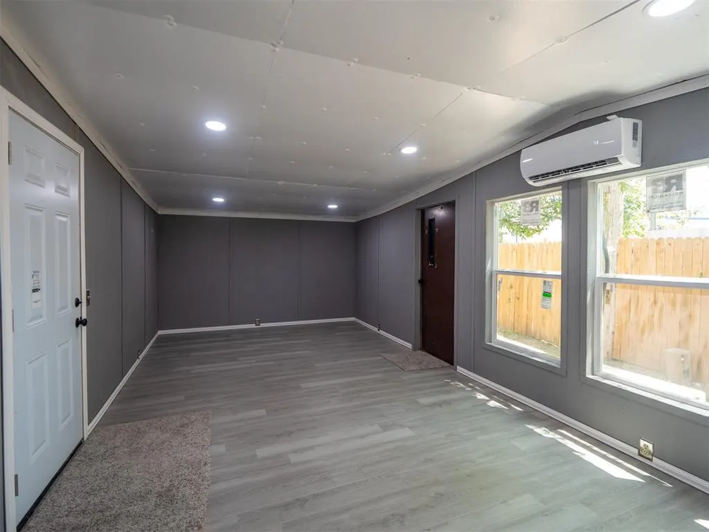 Photo 21 — 420 W Johnson Street, Norman, OK 73069