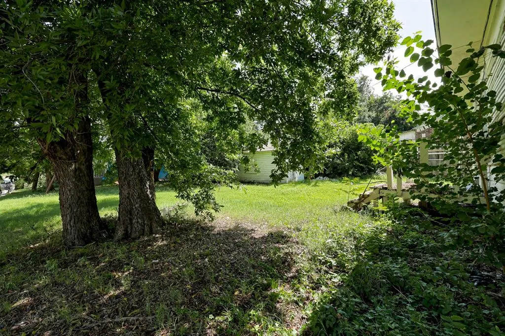 Photo 7 — 1323 W Park Place, Oklahoma City, OK 73106