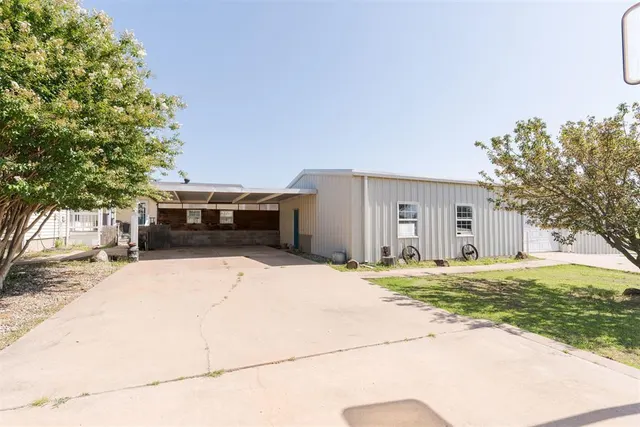 Photo 6 — 9601 Westview Drive, Lexington, OK 73051