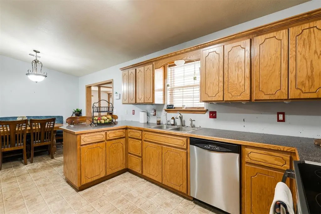 Photo 27 — 9601 Westview Drive, Lexington, OK 73051