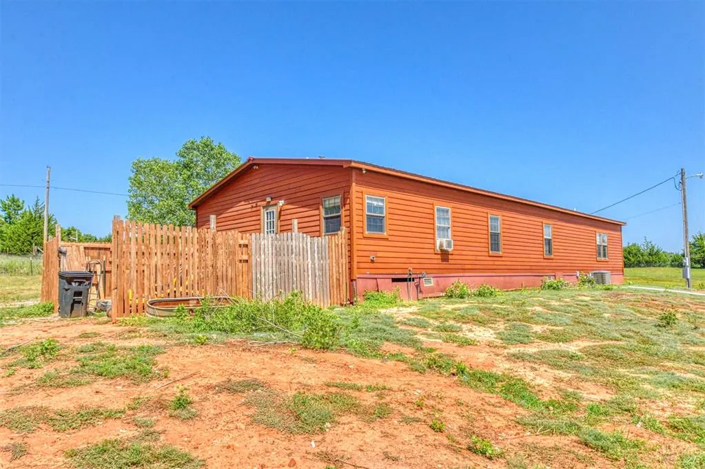 Photo 37 — 13700 Iron Road, McLoud, OK 74851