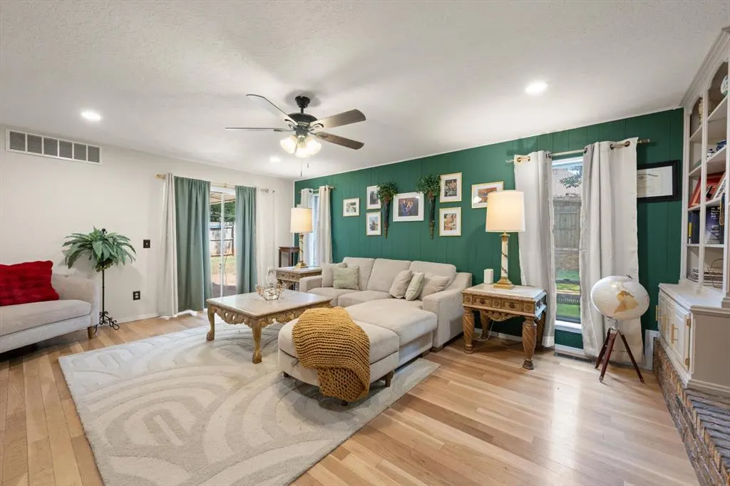 Photo 11 — 2119 NW 115th Street, Oklahoma City, OK 73120