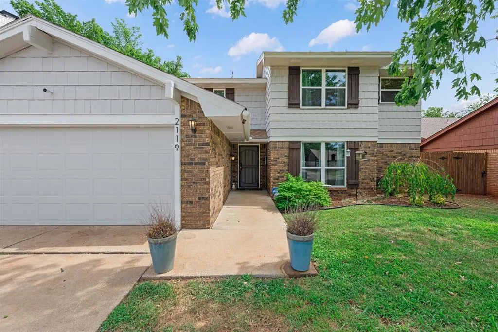 Photo 4 — 2119 NW 115th Street, Oklahoma City, OK 73120