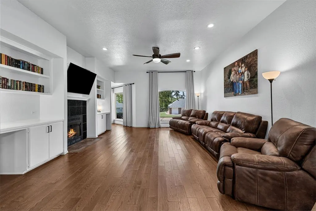 Photo 9 — 1310 Choctaw Trail, Blanchard, OK 73010