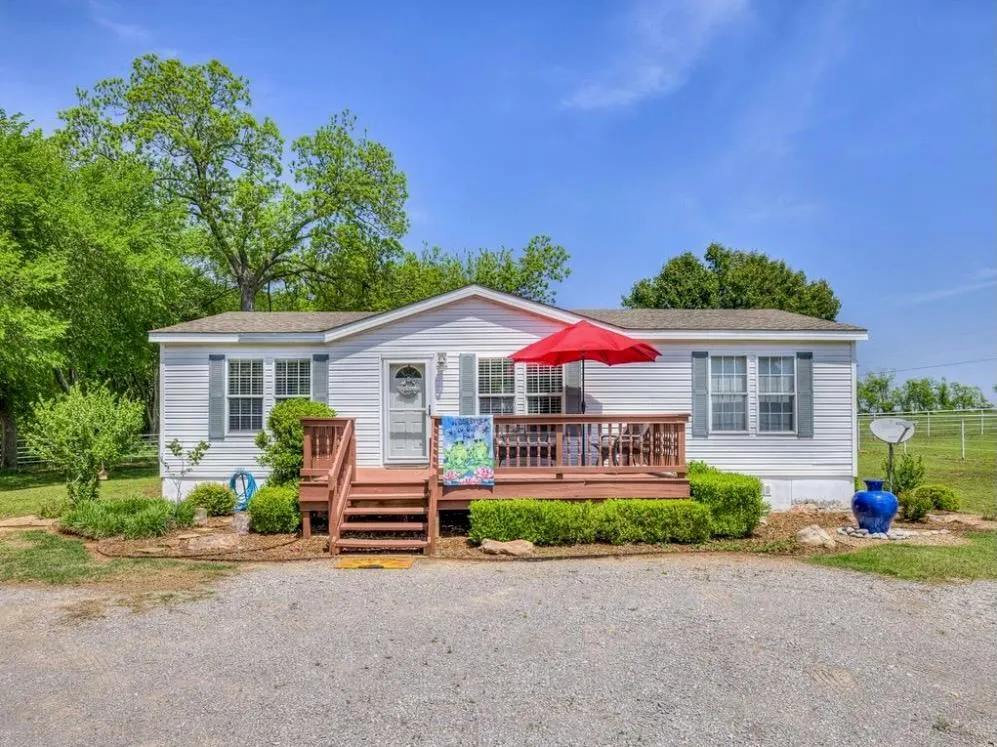 Front exterior — 340 N 84th Street, Noble, OK 73068