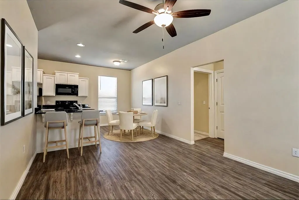 Photo 9 — 1033 SW 91st Street, Oklahoma City, OK 73139