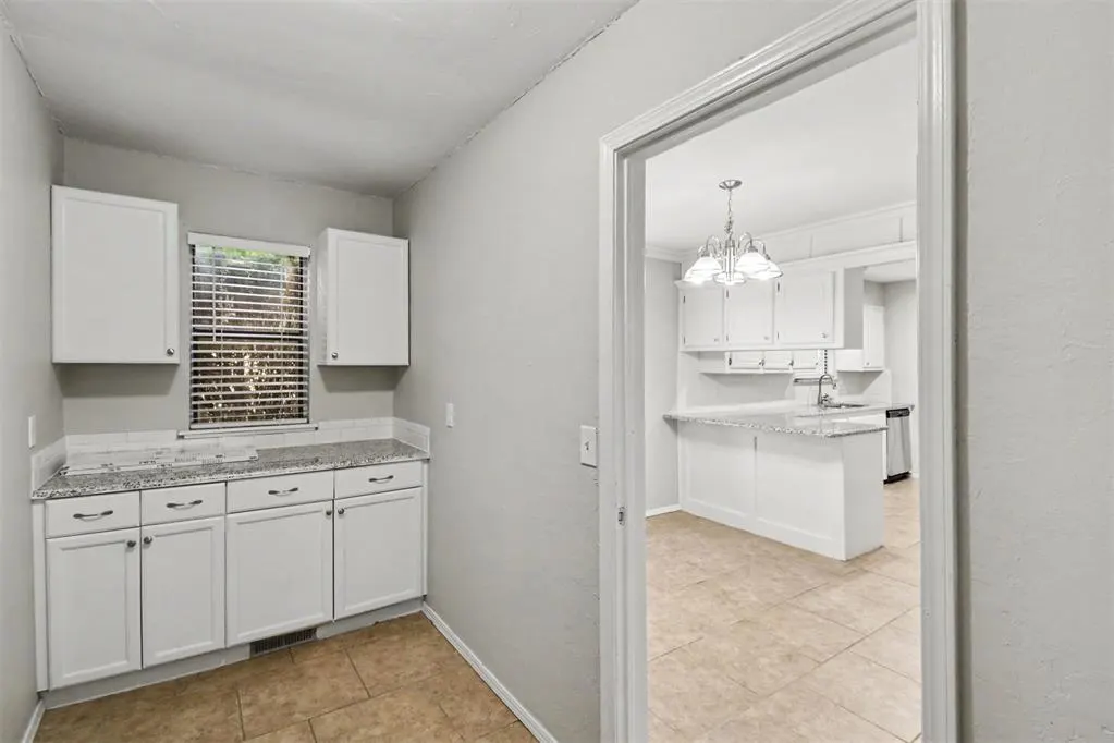 Photo 7 — 8225 NW 112th Terrace, Oklahoma City, OK 73162