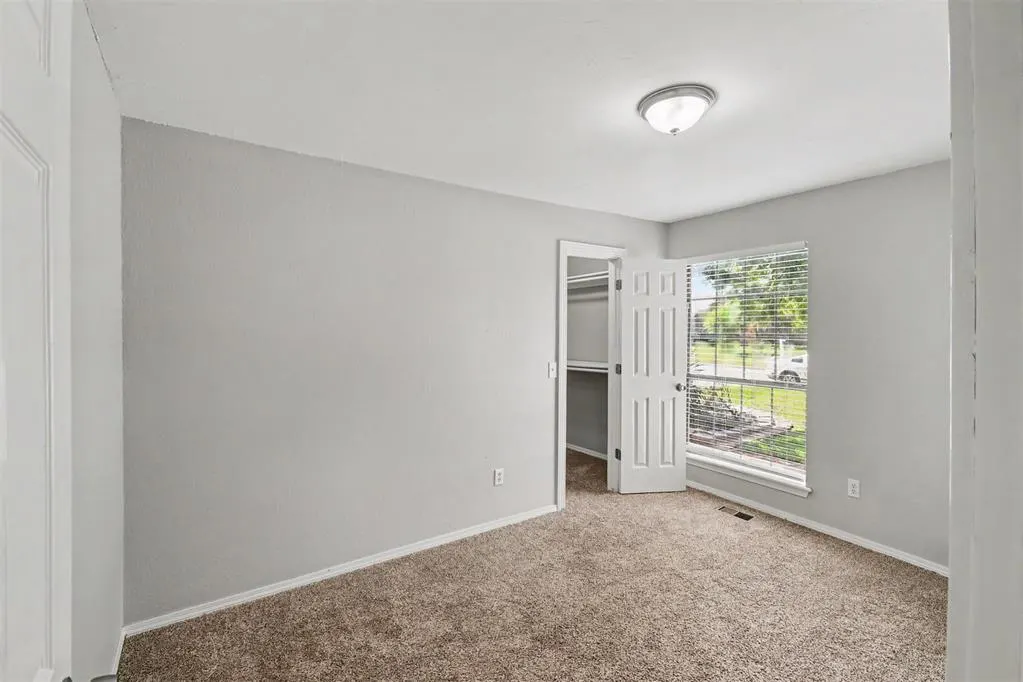 Photo 12 — 8225 NW 112th Terrace, Oklahoma City, OK 73162