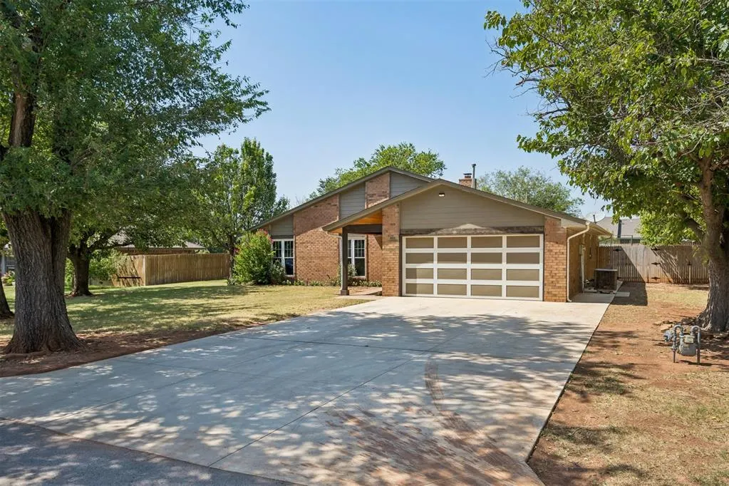 Photo 5 — 923 NW Harrison Avenue, Piedmont, OK 73078