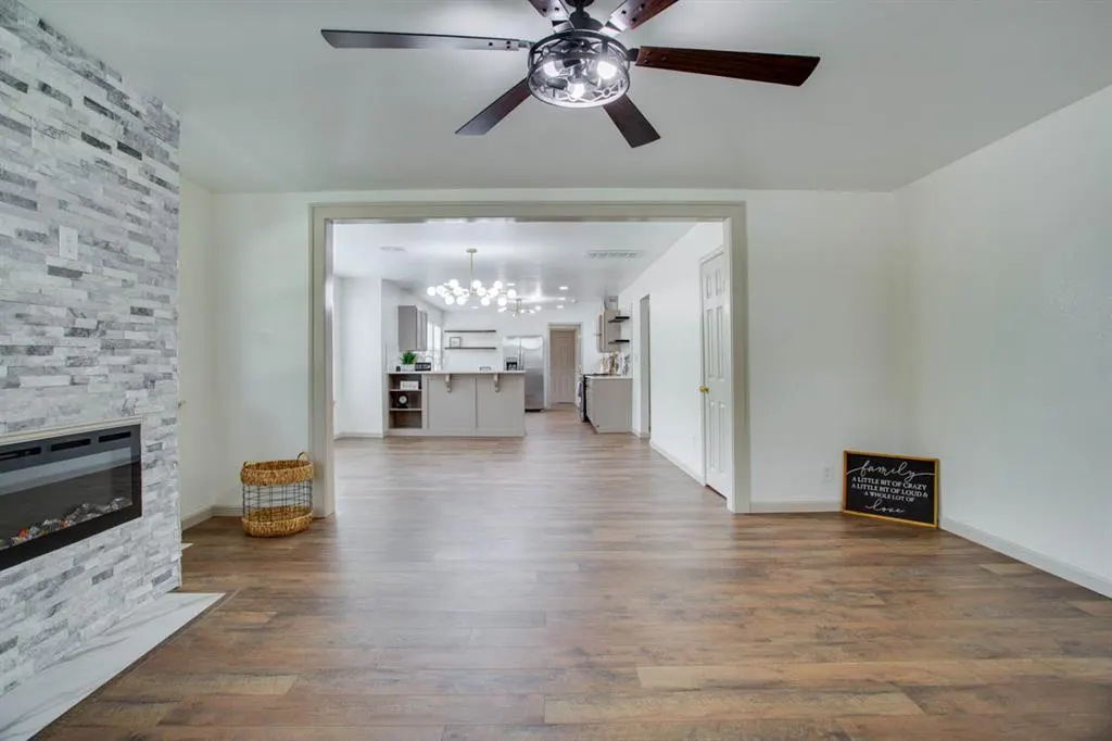 Photo 7 — 1324 W Maine Street, Enid, OK 73703