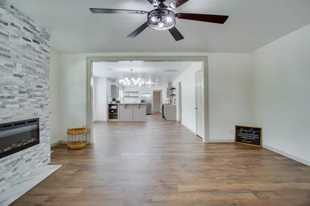 Photo 7 — 1324 W Maine Street, Enid, OK 73703