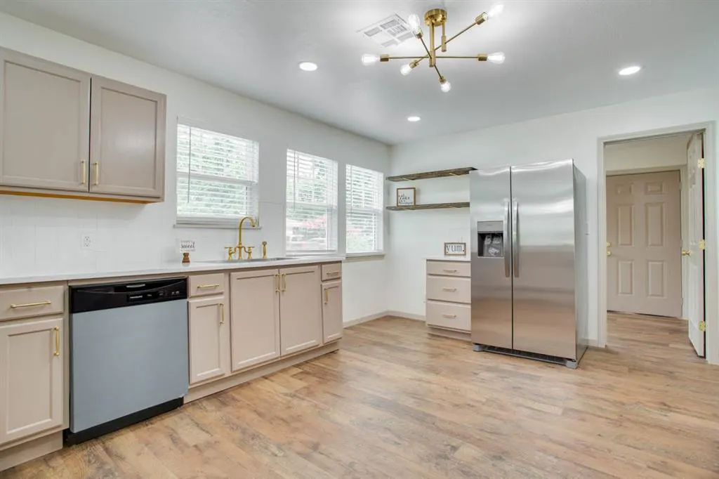 Photo 15 — 1324 W Maine Street, Enid, OK 73703