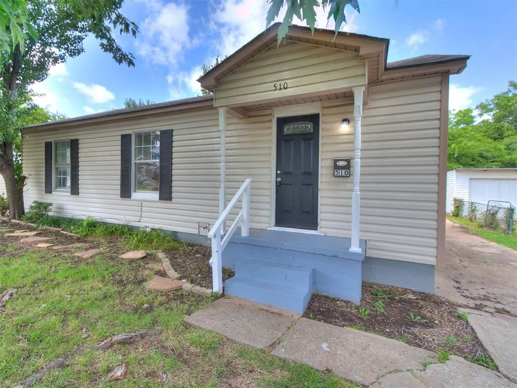 Photo 3 — 510 W Lockheed Drive, Midwest City, OK 73110
