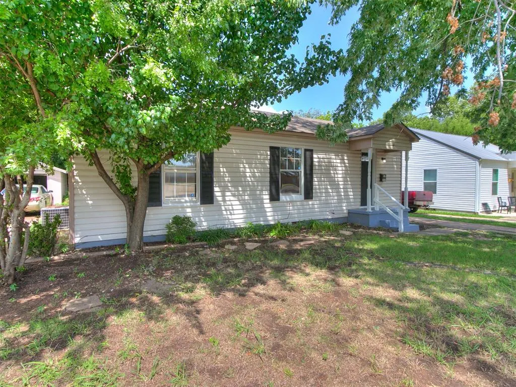 Photo 6 — 510 W Lockheed Drive, Midwest City, OK 73110
