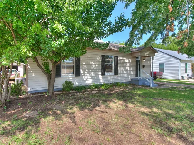 Photo 6 — 510 W Lockheed Drive, Midwest City, OK 73110