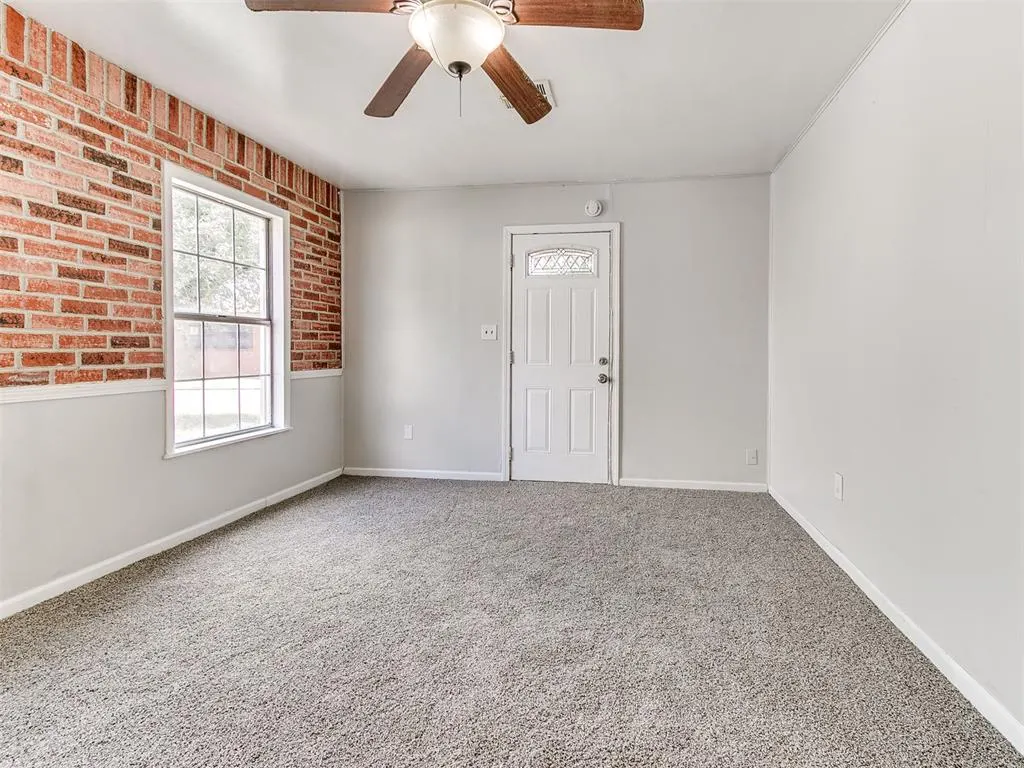 Photo 9 — 510 W Lockheed Drive, Midwest City, OK 73110