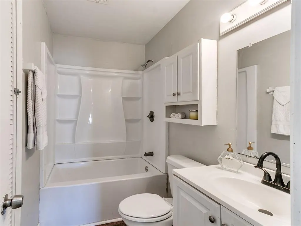 Photo 15 — 510 W Lockheed Drive, Midwest City, OK 73110