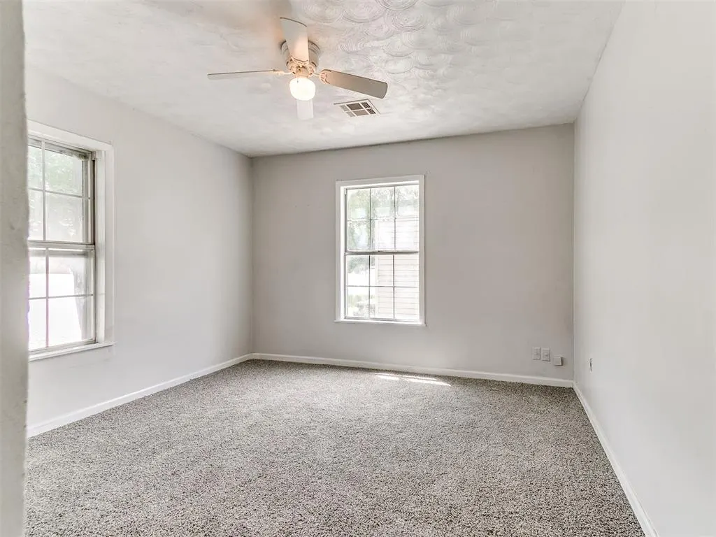 Photo 18 — 510 W Lockheed Drive, Midwest City, OK 73110