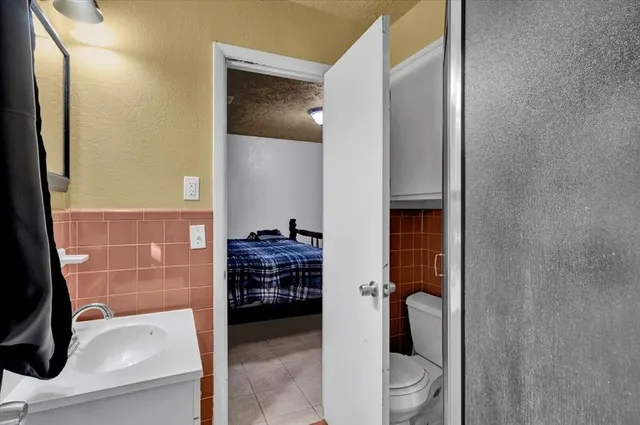 Photo 8 — 7724 NW 26th Street, Bethany, OK 73008
