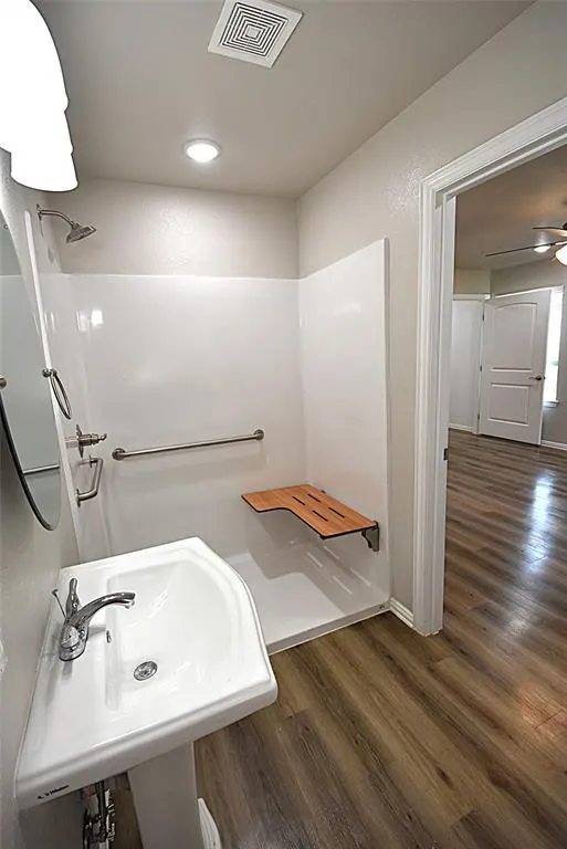 Photo 16 — 728 Elm Street, Seminole, OK 74868-4210