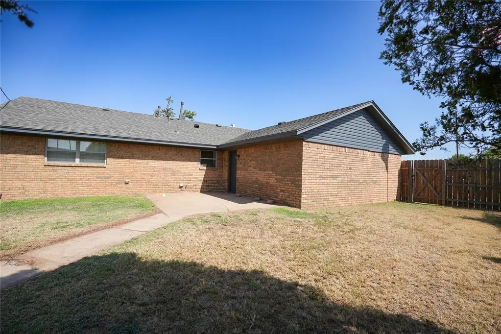 Photo 27 — 1417 Allyson Circle, Altus, OK 73521