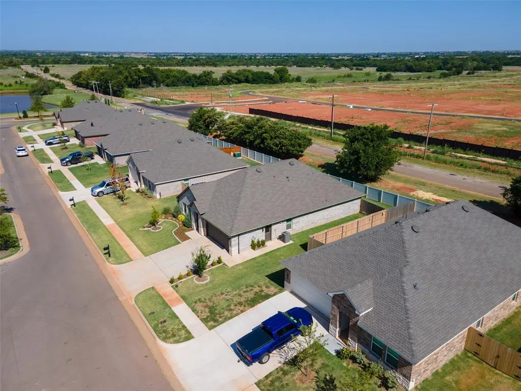 Photo 24 — 9101 NW 149th Street, Yukon, OK 73099