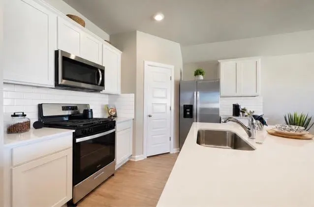 Photo 12 — 9101 NW 149th Street, Yukon, OK 73099