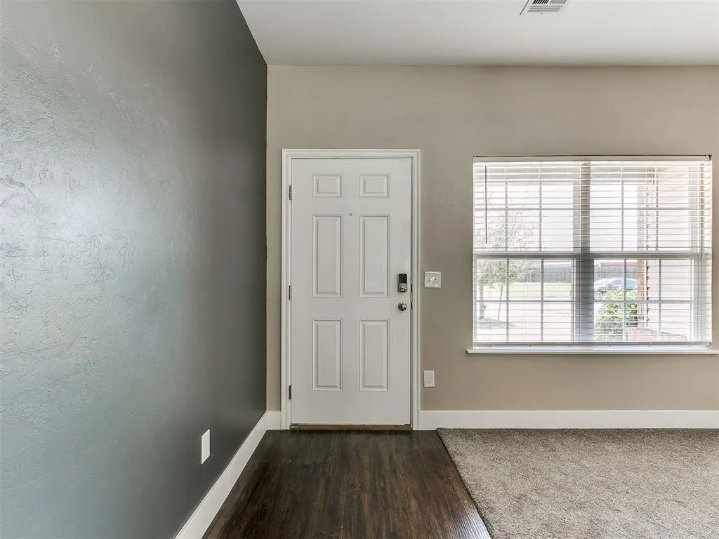 Photo 3 — 1500 Sandstone Drive, Noble, OK 73068