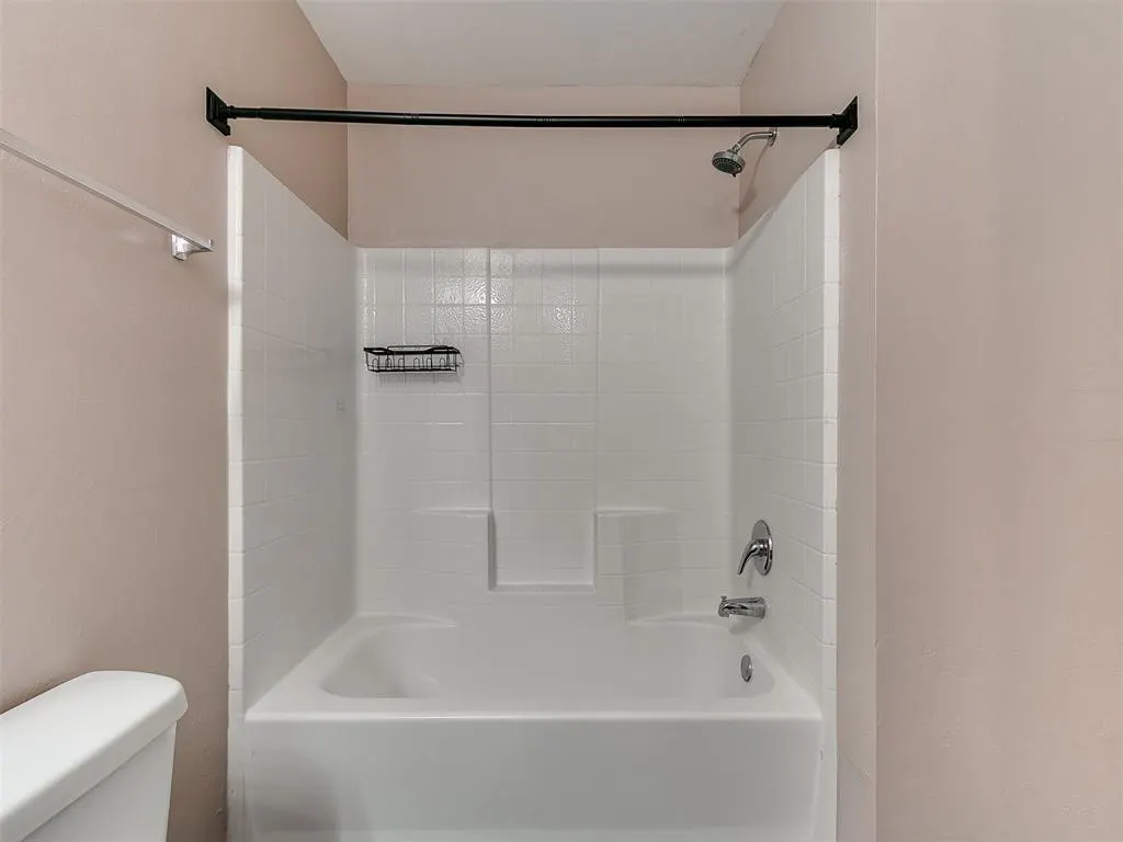Photo 15 — 1500 Sandstone Drive, Noble, OK 73068
