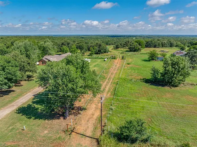 Photo 4 — 980 Road, Wellston, OK 74881