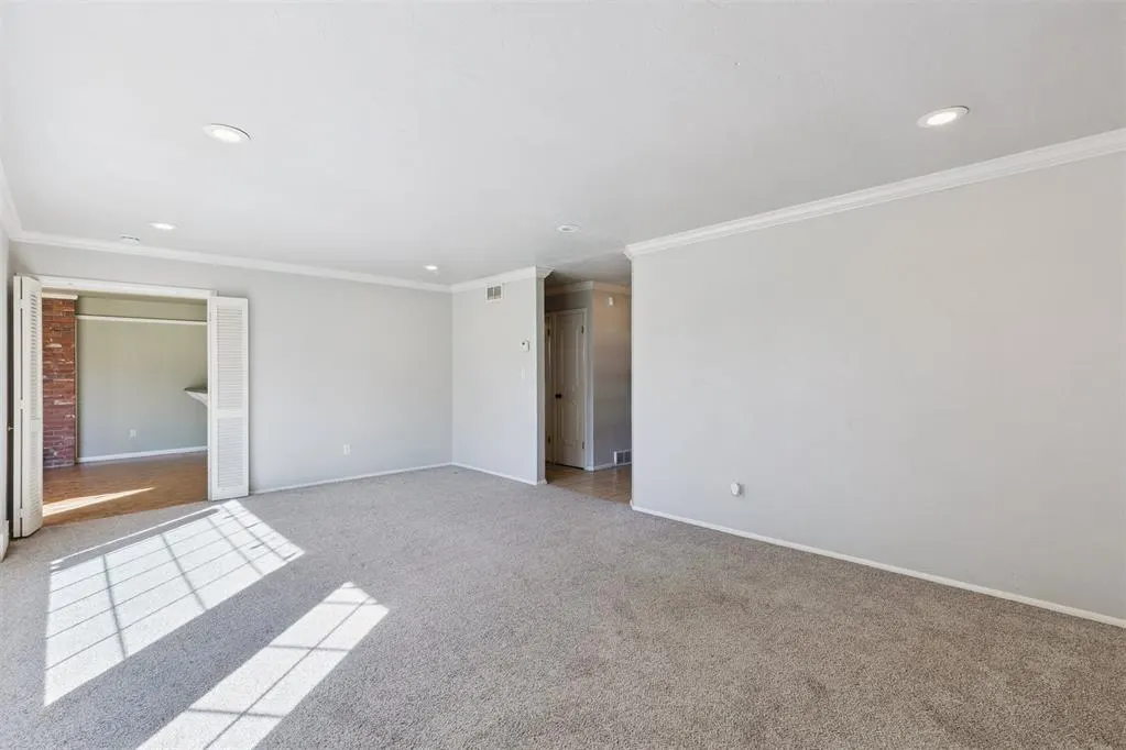 Photo 7 — 2530 NW 51st Street, Oklahoma City, OK 73112