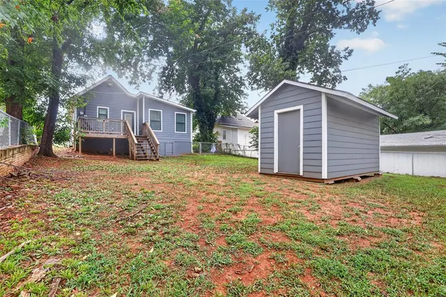 Photo 3 — 414 N Division Street, Guthrie, OK 73044