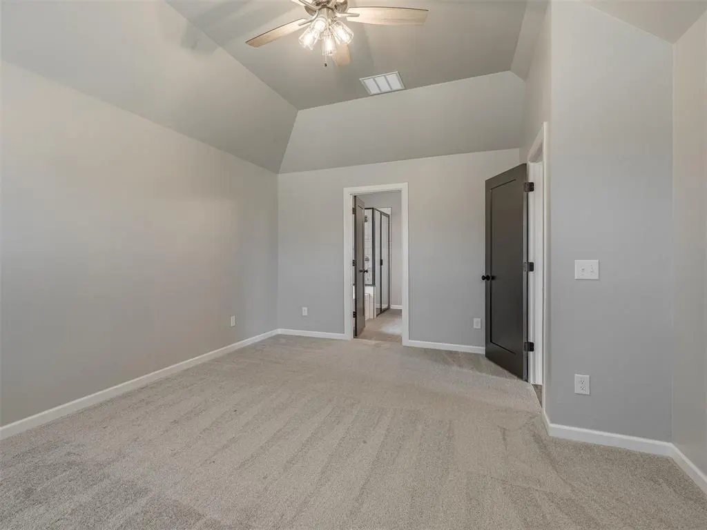 Photo 13 — 6009 Allen Scott Lane, Edmond, OK 73034