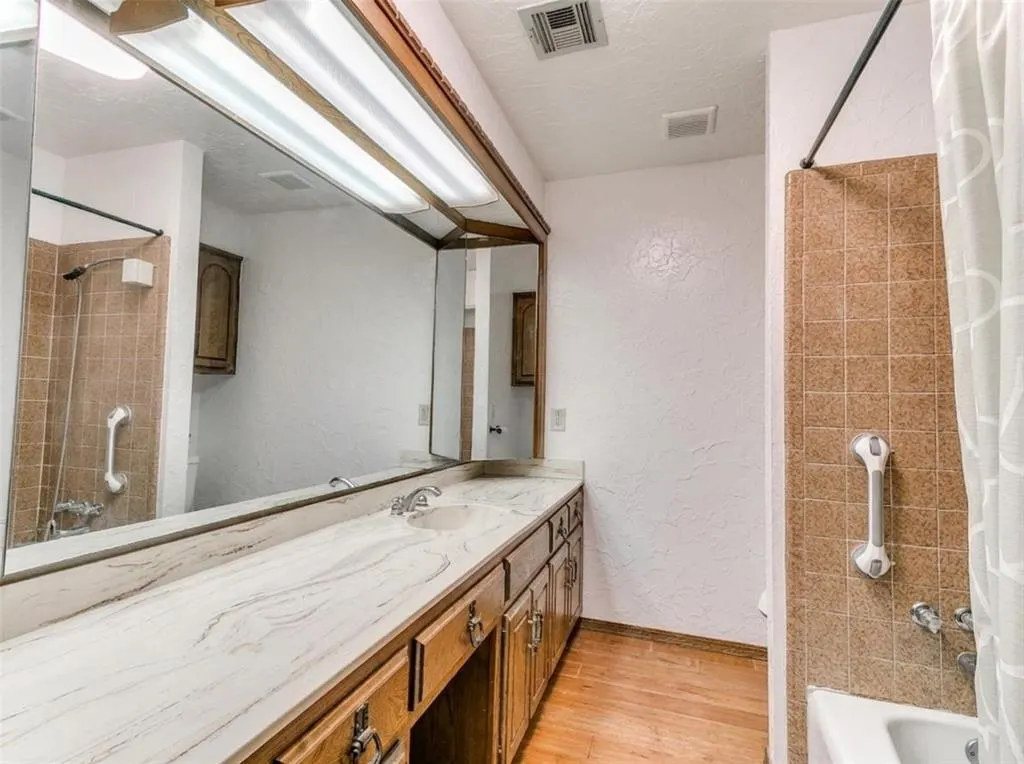 Photo 33 — 1805 Graham Circle, Oklahoma City, OK 73127