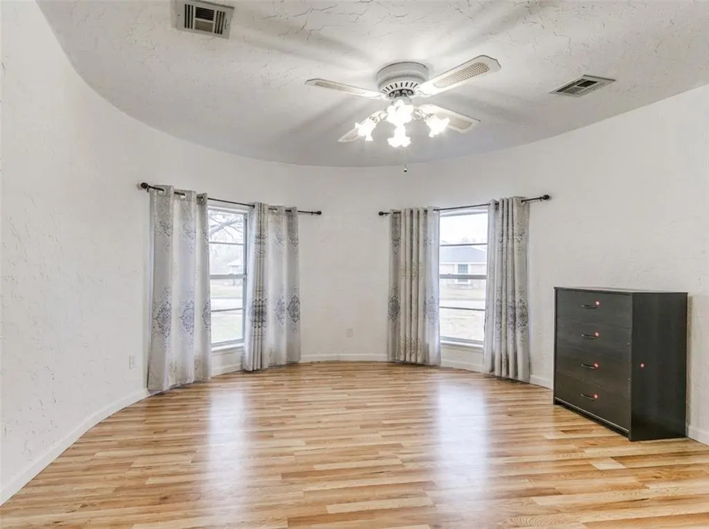 Photo 37 — 1805 Graham Circle, Oklahoma City, OK 73127