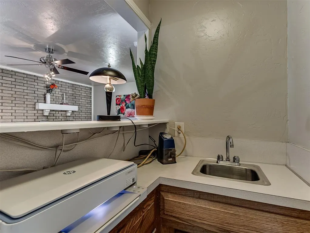 Photo 13 — 3516 Rolling Lane, Midwest City, OK 73110