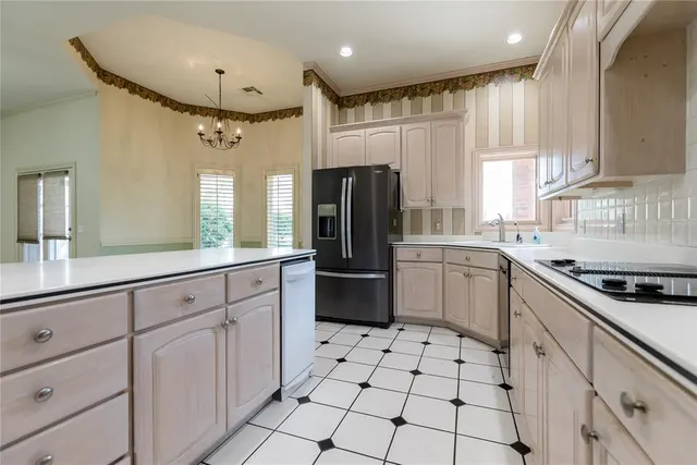 Photo 6 — 800 N Elk Avenue, Elk City, OK 73644