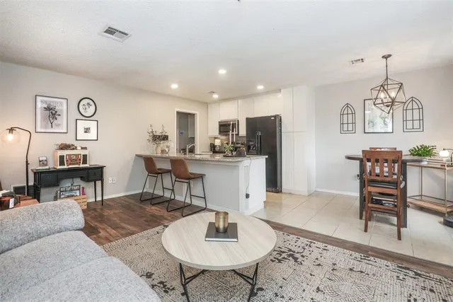Photo 8 — 12301 SW 15th Terrace, Yukon, OK 73099