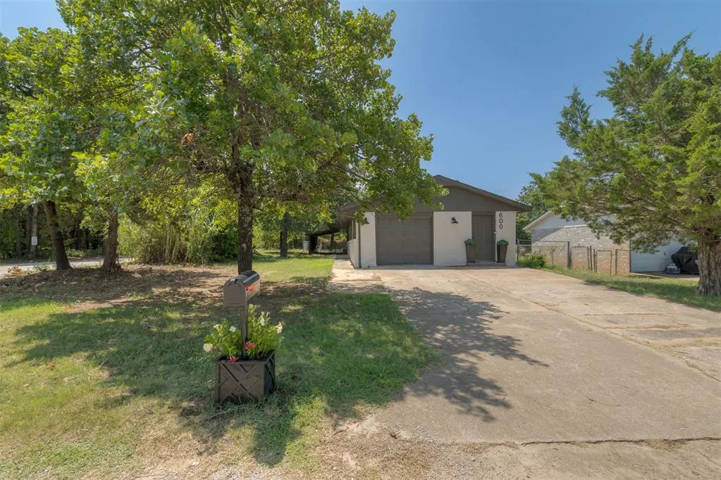 Photo 33 — 600 Franklin Street, Jones, OK 73049