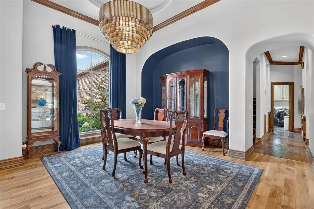 Photo 9 — 22002 White Pine Circle, Edmond, OK 73012