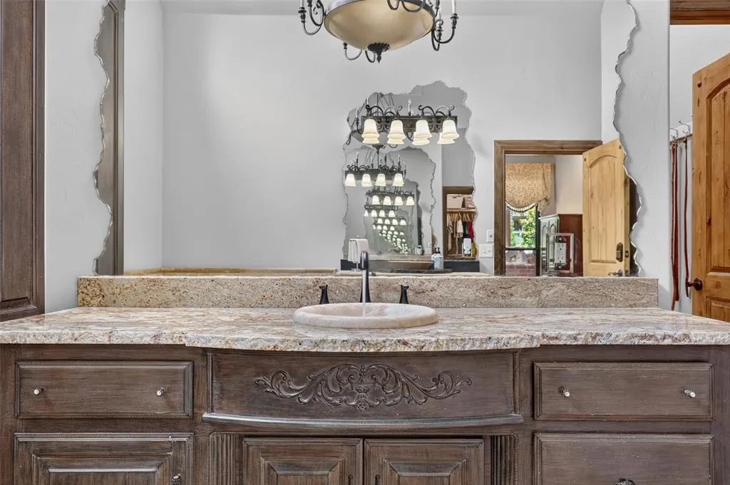 Photo 24 — 22002 White Pine Circle, Edmond, OK 73012