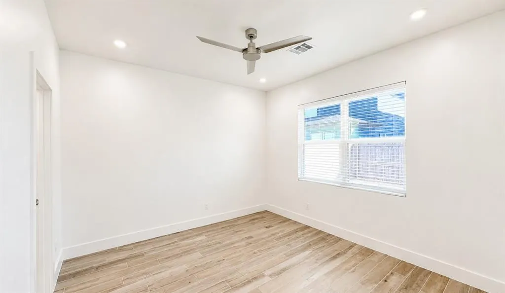 Photo 9 — 2532 NW 130th Street, Oklahoma City, OK 73120