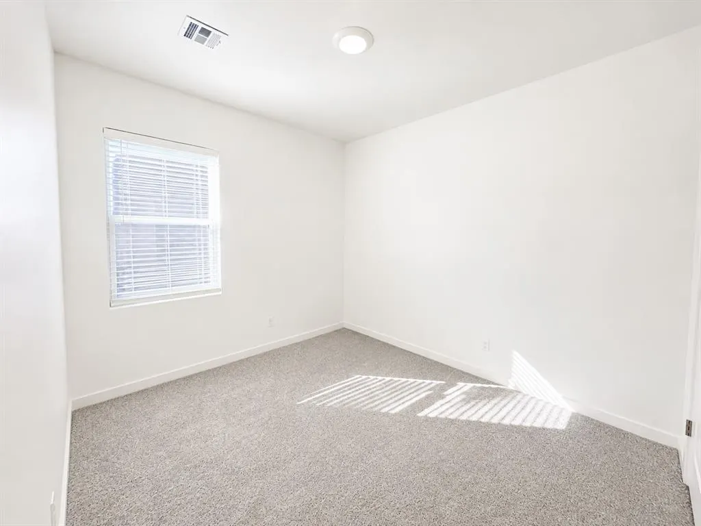 Photo 16 — 2532 NW 130th Street, Oklahoma City, OK 73120