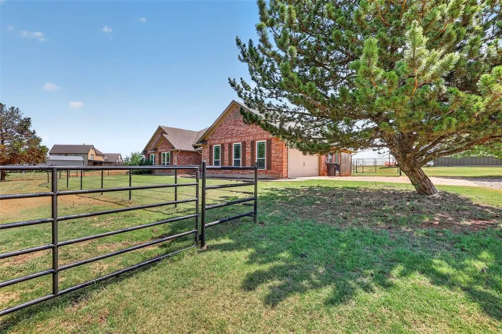 Photo 4 — 4750 S Highway 74F Highway, Cashion, OK 73016