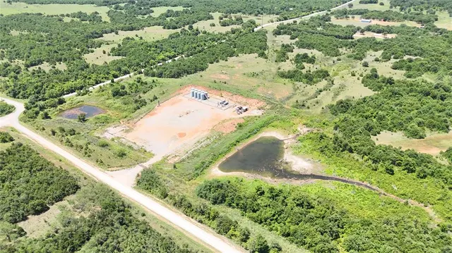 Photo 2 — W Grumman Road, Lindsay, OK 73052