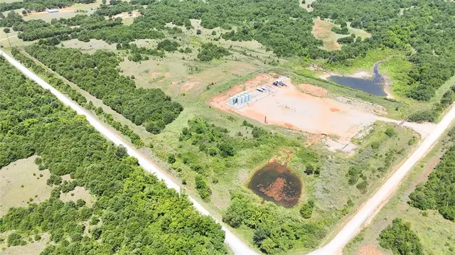 Photo 4 — W Grumman Road, Lindsay, OK 73052
