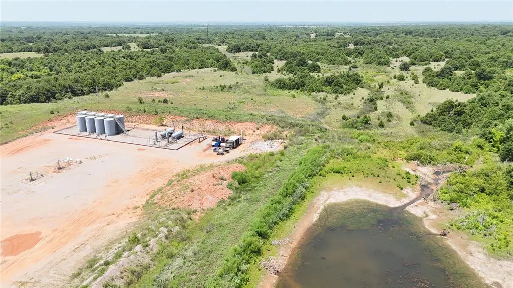 Photo 14 — W Grumman Road, Lindsay, OK 73052