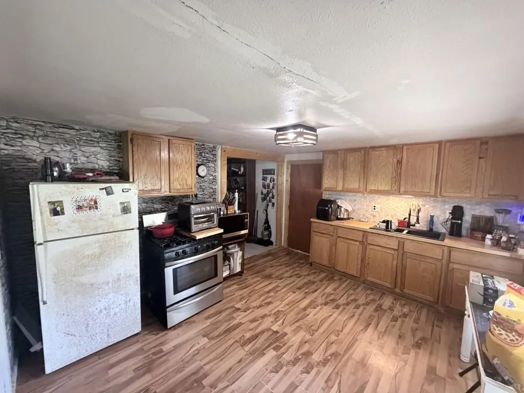 Photo 6 — 10794 State Highway 128 Highway, Heavener, OK 74937
